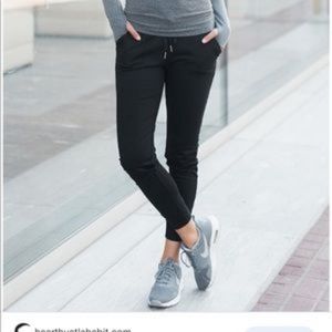 Zyia unwind joggers size XXL